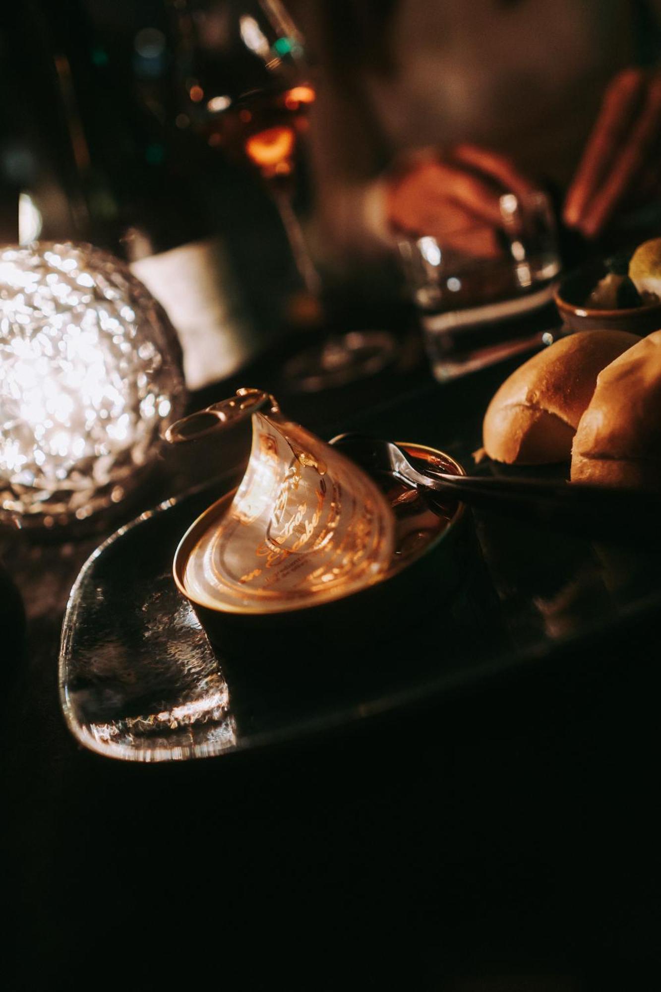 Mons Suites Wine Passion Tannheim Bagian luar foto